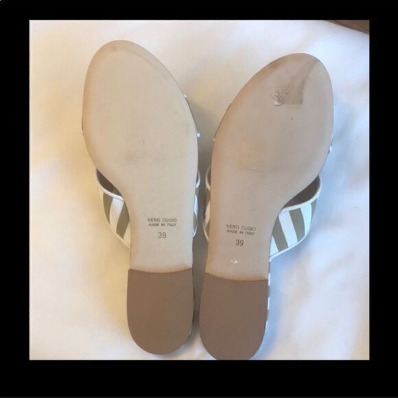 DIANE B. TAUPE/WHITE CRISS CROSS SLIDES.  … - Picture 4 of 6